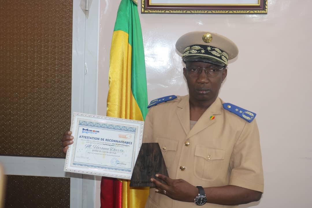 Kati : Le préfet, M. Harouna Diarra lauréat du trophée Top Management