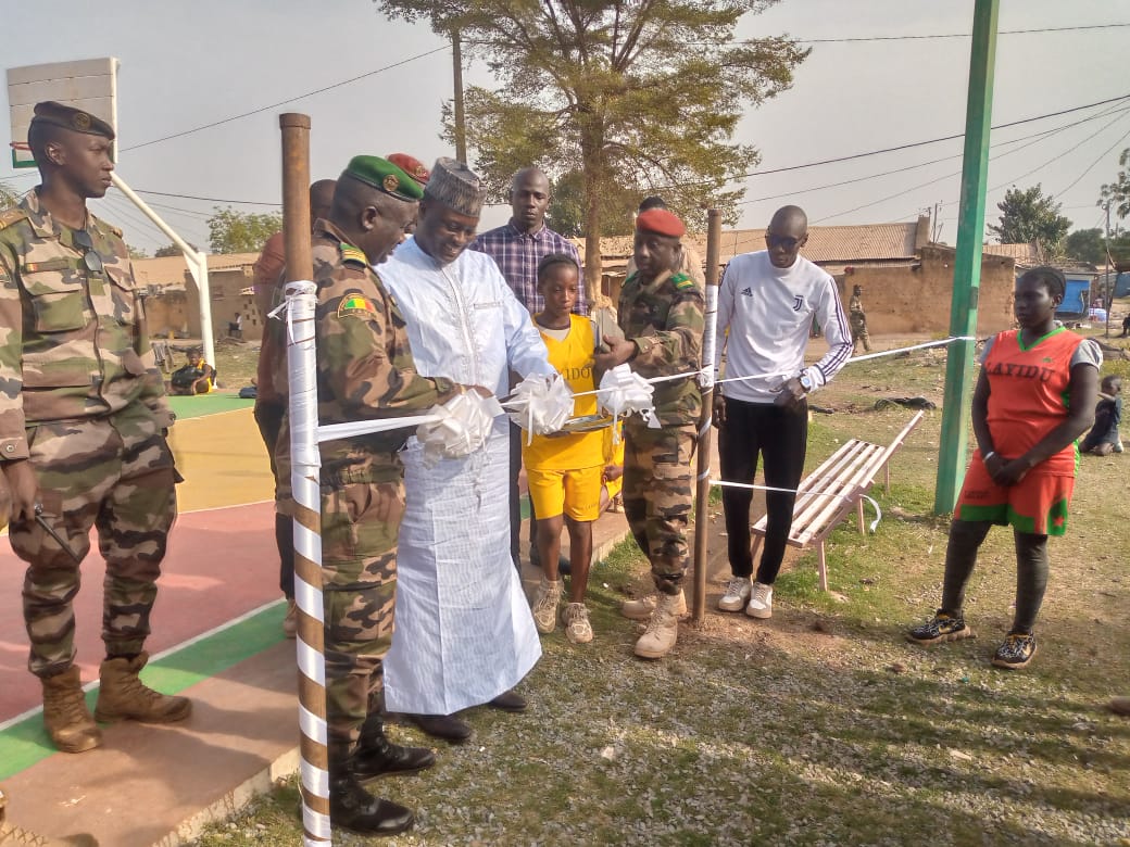 Programme Layidu: Le ministre de la jeunesse et des sports aux côtés des enfants militaires déployés sur les théâtres d’opérations 