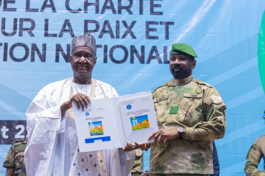 Après-midi la récusation du leadership de l’Algérie, le Mali scelle sa paix par une Charte