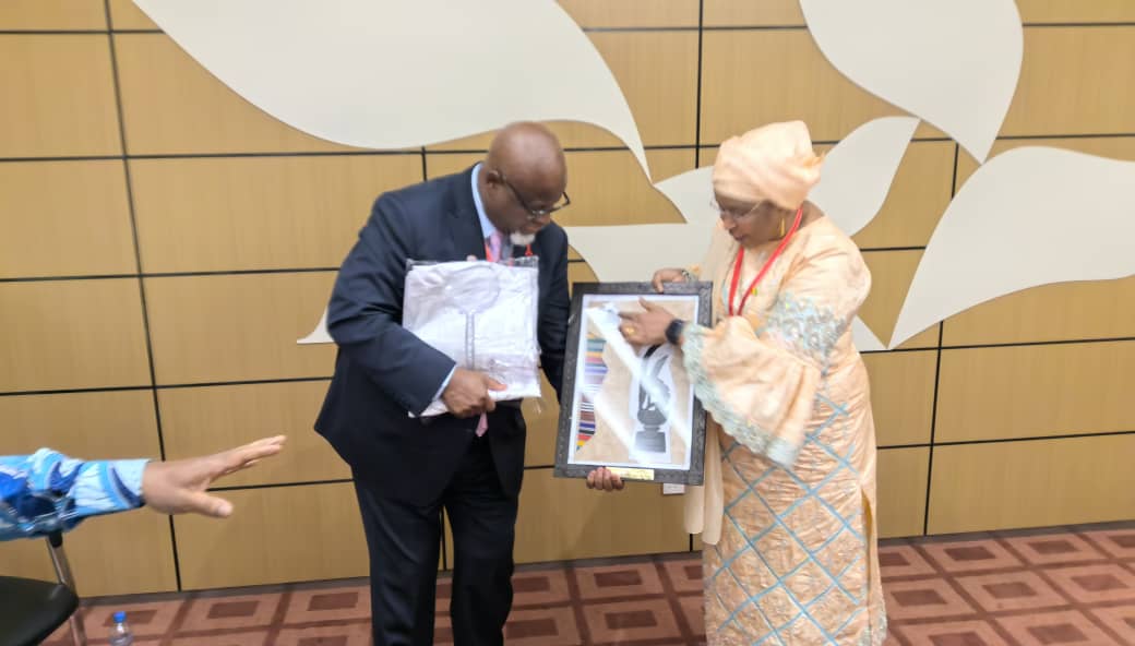 𝐋𝐮𝐬𝐚𝐤𝐚 : 𝐔𝐧𝐞 𝐫𝐞𝐧𝐜𝐨𝐧𝐭𝐫𝐞 𝐟𝐫𝐮𝐜𝐭𝐮𝐞𝐮𝐬𝐞 𝐞𝐧𝐭𝐫𝐞 𝐥𝐞𝐬 𝐦𝐢𝐧𝐢𝐬𝐭𝐫𝐞𝐬 𝐝𝐞 𝐥𝐚 𝐒𝐚𝐧𝐭𝐞́ 𝐝𝐮 𝐌𝐚𝐥𝐢 𝐞𝐭 𝐝𝐞 𝐥𝐚 𝐙𝐚𝐦𝐛𝐢𝐞.