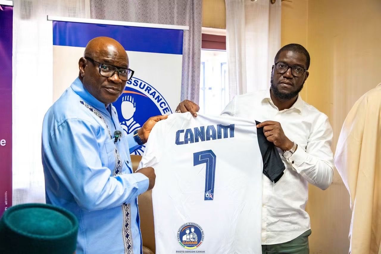 La CANAM enfile les crampons : la bataille pour la Coupe CORPO commence !