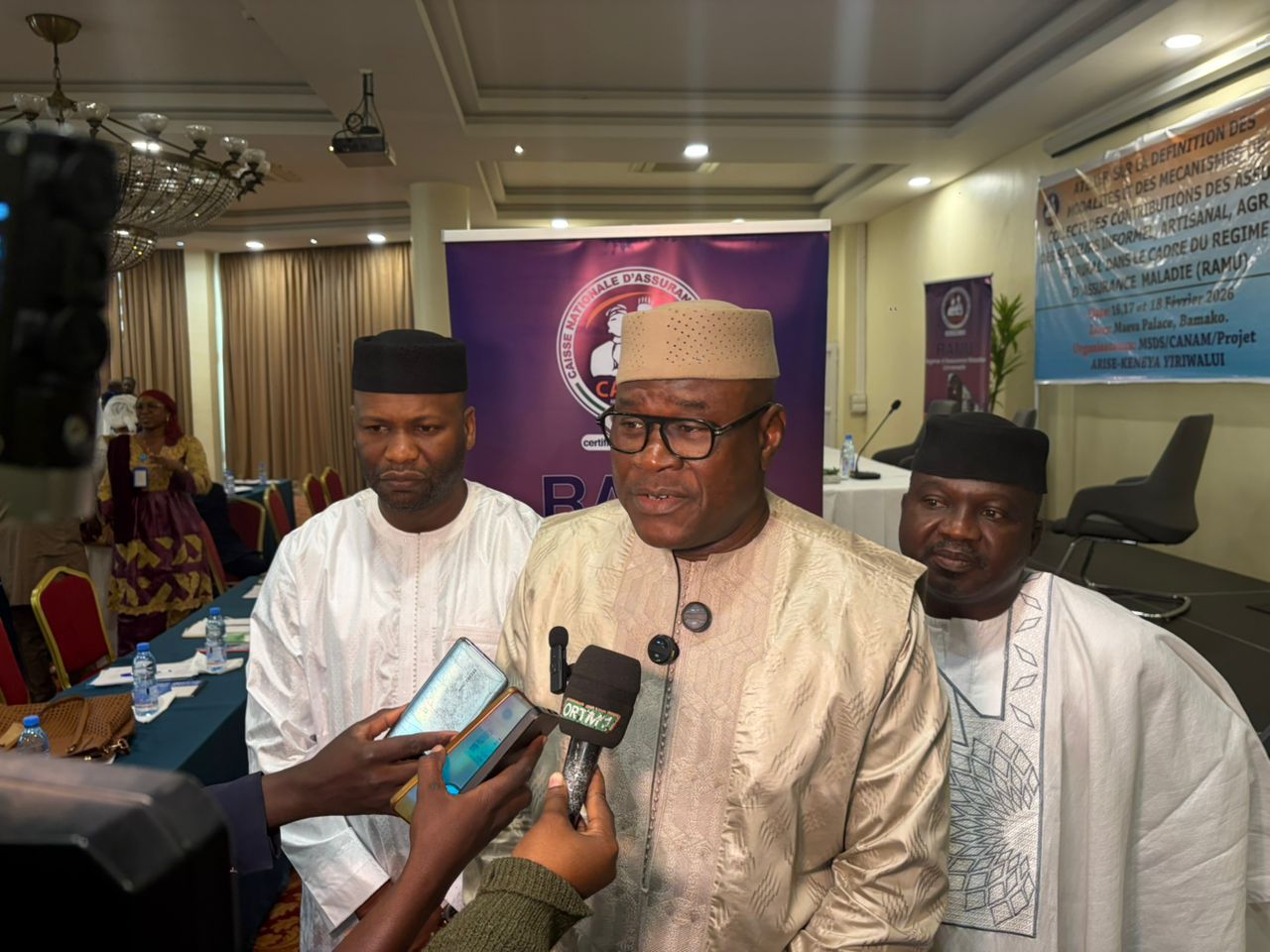 RAMU : Vers des mécanismes innovants de collecte des contributions des secteurs informel, artisanal et rural.